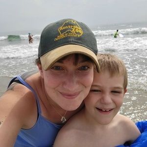 Meet your Posher, Tiffany